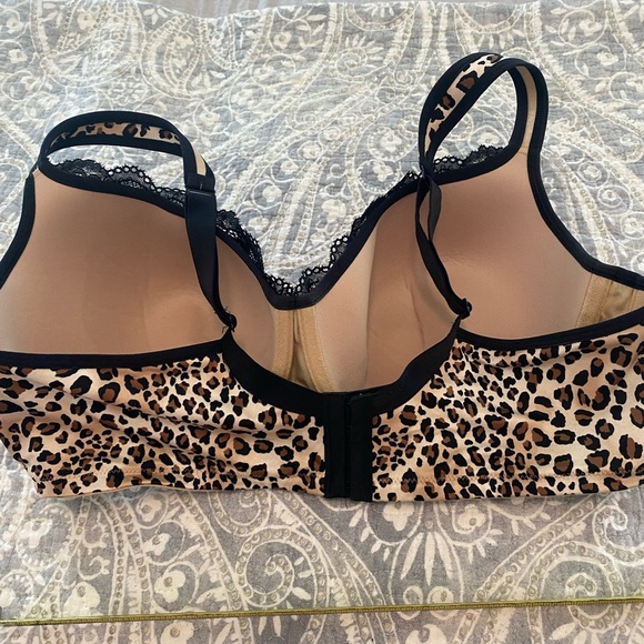 Cacique 44D Smooth Lightly Lined Balconette Bra leopard print animal plus size - Picture 2 of 4